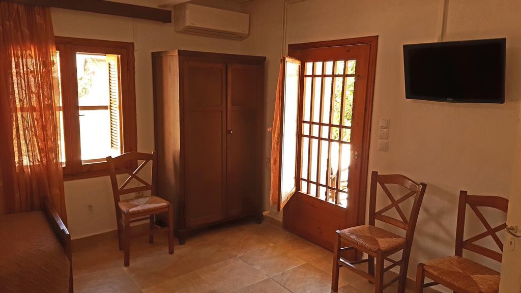 Ferienwohnung Agroktima Mármaron Exterior foto